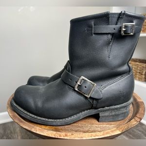 Frye Women's Engineer Boots - Round Toe